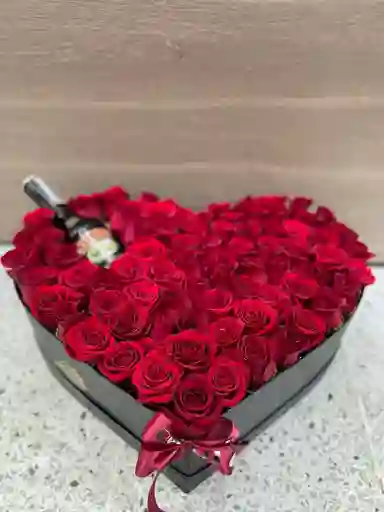 Caja De Rosa , Corazón Grande
