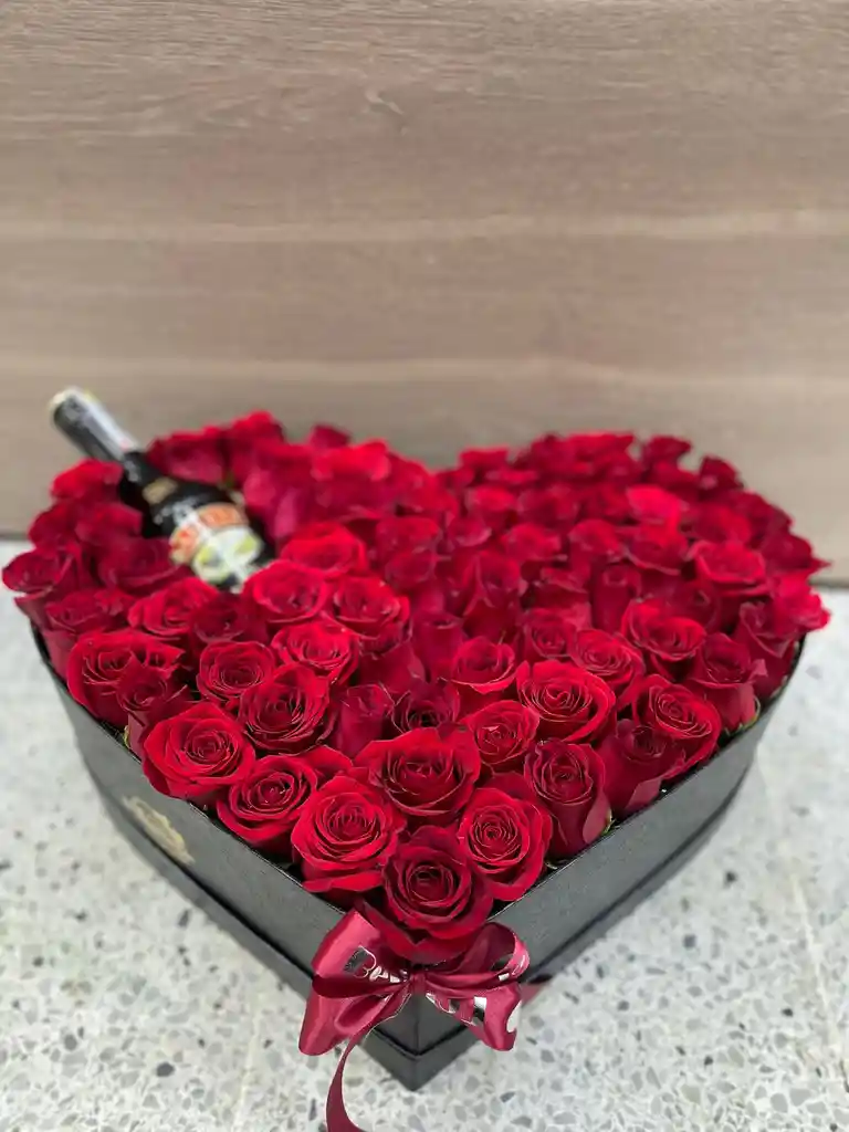 Caja De Rosa , Corazón Grande