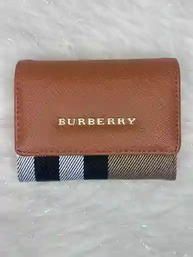 Billetera Burberry "beige-miel"