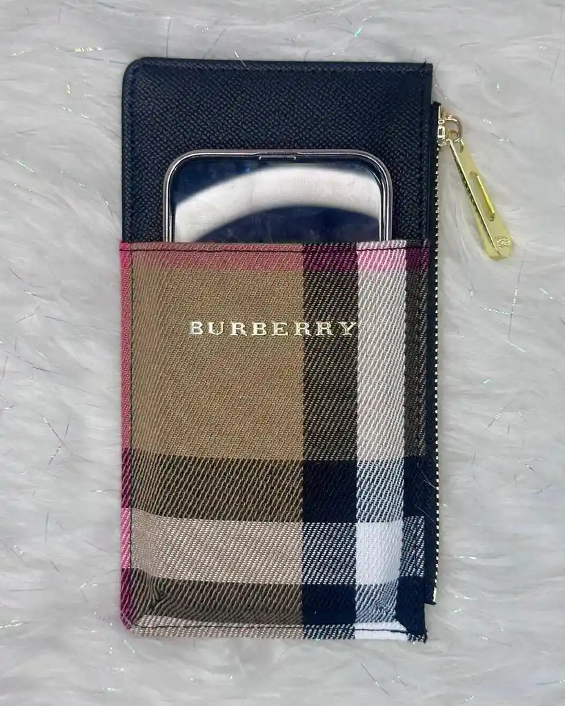 Billetera Burberry "beige-negro"