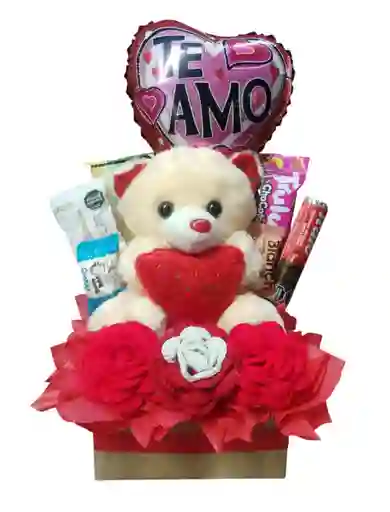 Detalle Sorpresa Rosas Eternas Tejidas Con Peluche