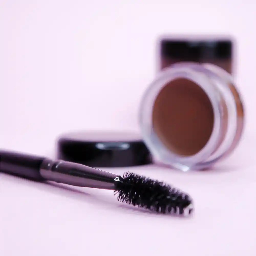 Betun Para Cejas Bosley 4g Chocolat # 1+ Pincel Doble