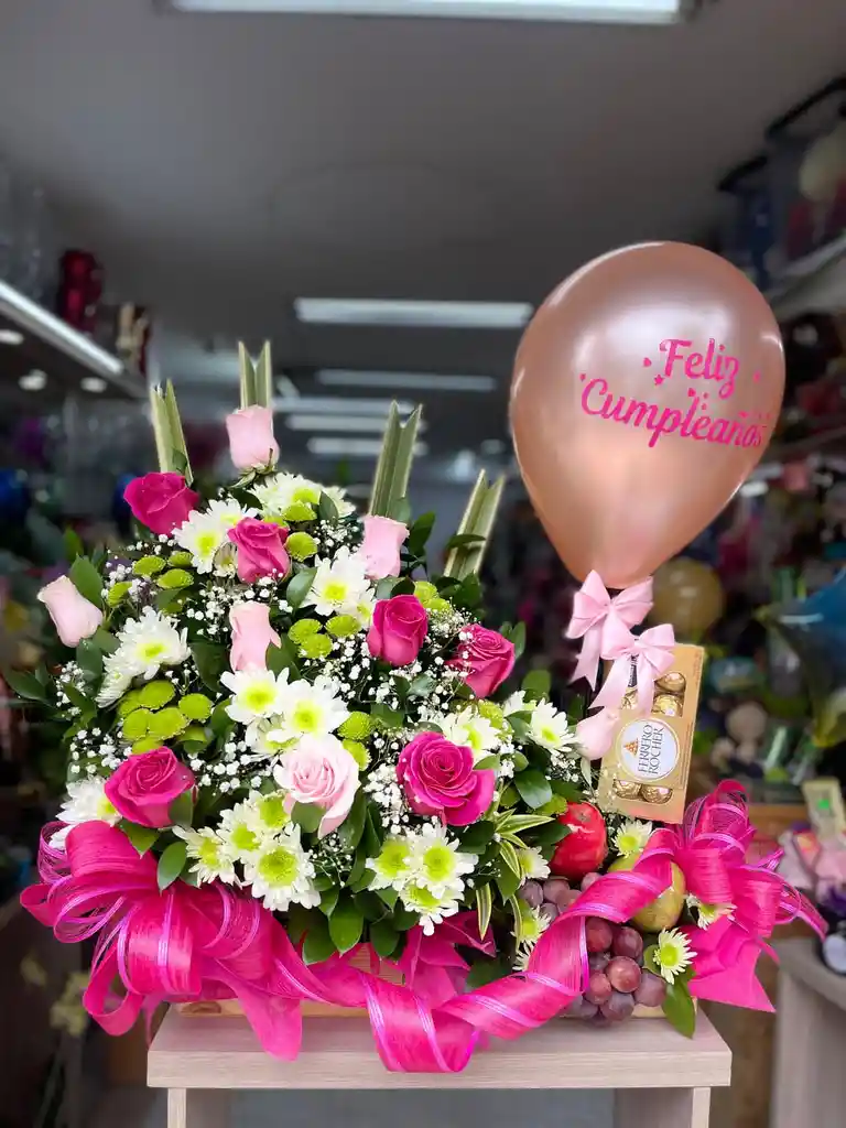 Ramo De Rosas