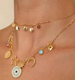 Collar Amuletos