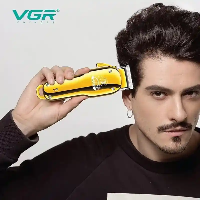 Maquina Cortadora De Pelo Peluquera Afeitadora Vgr V-678