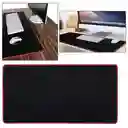 Pad Mouse Gamer 70x30 Cm / Material Suave Y Facil Deslizamiento / Color Negro Oscuro