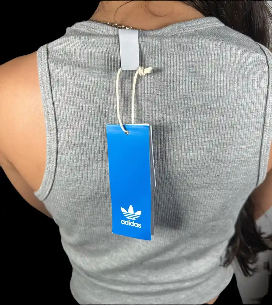 Camisilla Adidas Deportiva Gris Mujer Uso Casual Dama
