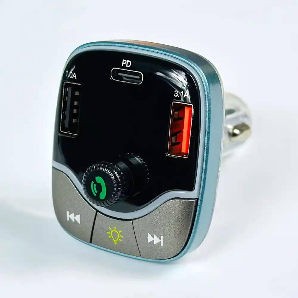 Kit De Carro Fm Hm102 Reproductor Mp3 Inalámbrico Para Carro Modulador