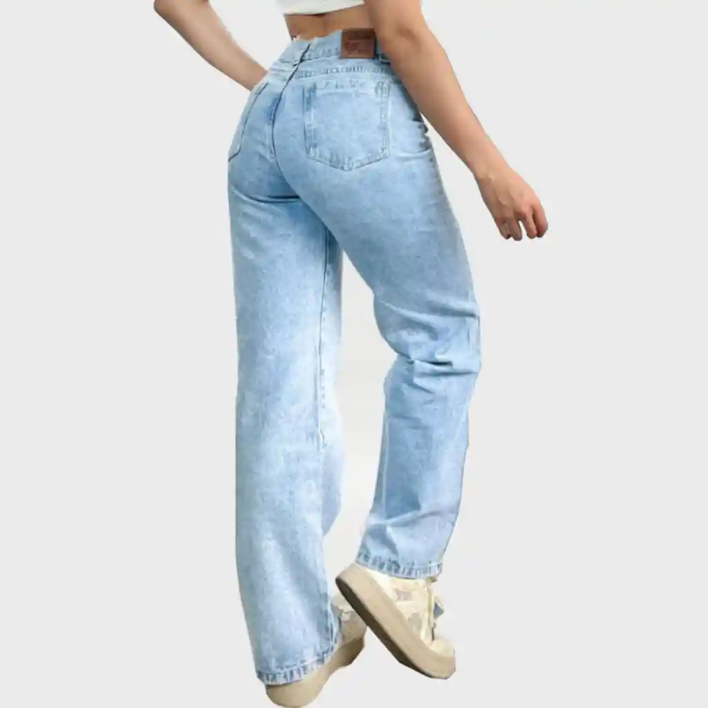 Pantalón Jean Bota Recta Con Brillos