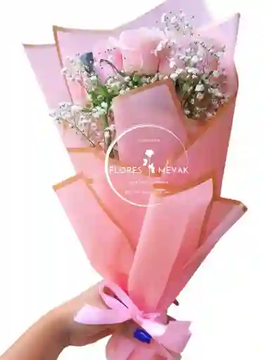 Rosas Rosadas En Ramo