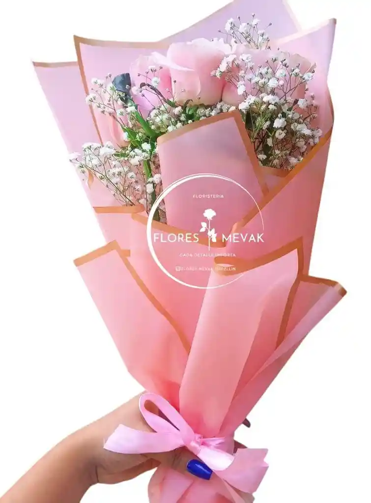 Rosas Rosadas En Ramo