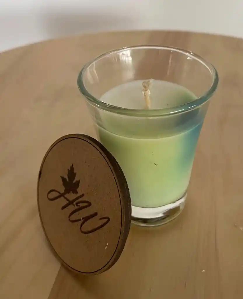 Vela Aromática Pequeña De Canela/limón De Cera De Palma