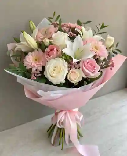 🌸 Delirio Floral En Rosa Y Blanco