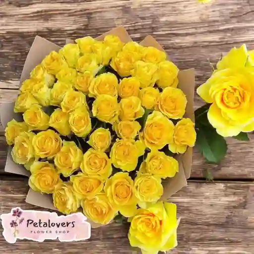 Flores Bouquet De 24 Rosas Amarillas