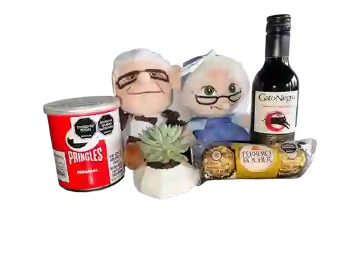 Combo De Pareja De Viejitos Inspirados En La Pelicula Up + Pringles + Gato Negro (piba) + Ferrero Rocher X 3 + 1suculenta En Base De Concreto Corazon Geo