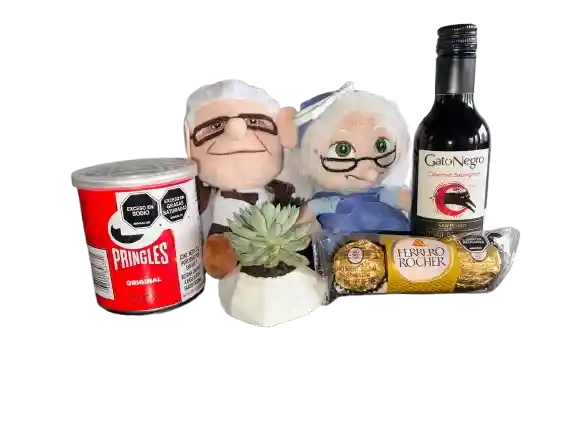 Combo De Pareja De Viejitos Inspirados En La Pelicula Up + Pringles + Gato Negro (piba) + Ferrero Rocher X 3 + 1suculenta En Base De Concreto Corazon Geo