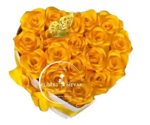 Rosas Amarillas Eternas En Corazon