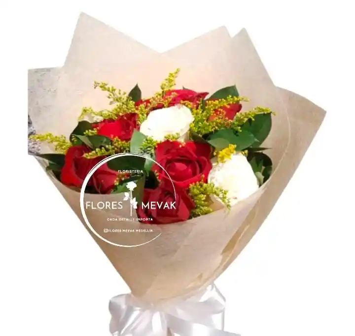 Ramo De Rosas Rojas Sencillo