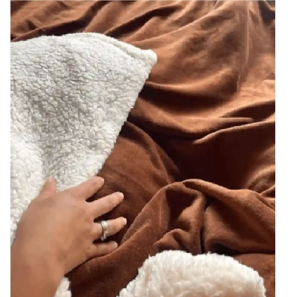 Cobija Térmica Ovejera Cama Doble/queen Cafe
