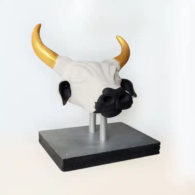 Cabeza De Toro - Decoración Artesanal En Arcilla 13 C.m.