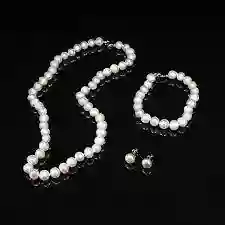 Kit De Collar De Perlas Con Manilla Y Aretes – Elegancia Completa Para Tu Look