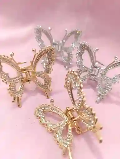 Caimán Metálico En Forma De Mariposa – Elegancia Y Estilo Para Tu Cabello