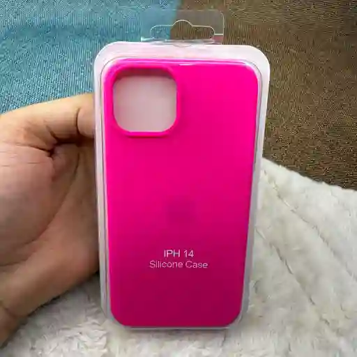 Forro Iphone 13 - 14 - 15 / Silicona Fucsia / Mayor Seguridad