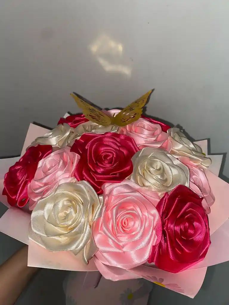 Ramo De 15 Rosas Eternas