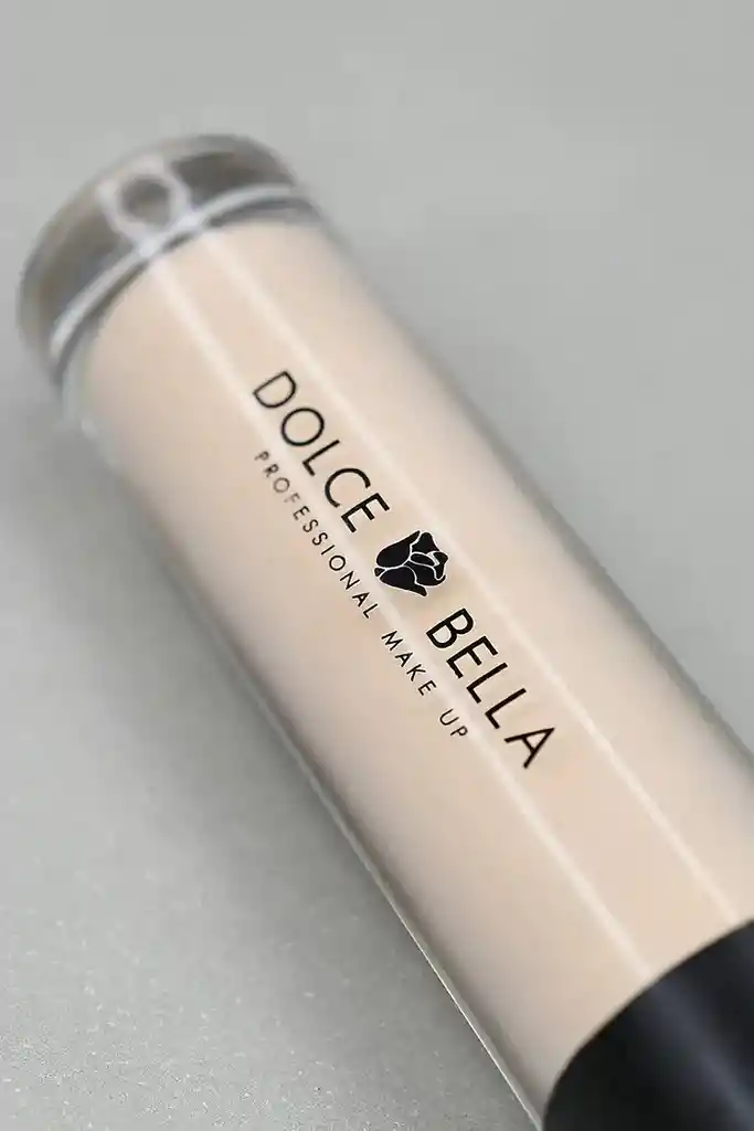 Dolce Bella Corrector Liquido Tono Honey
