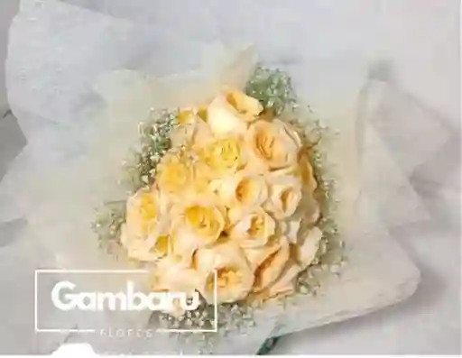 Rosas En Bouquet Pastel
