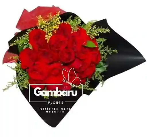 Rosas Rojas En Bouquet
