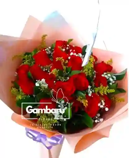 Flores Rosas Rojas En Bouquet