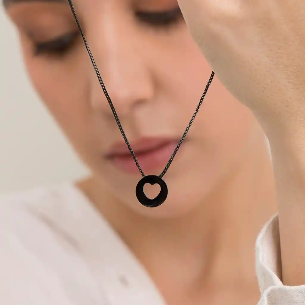 Collar Full / Negro