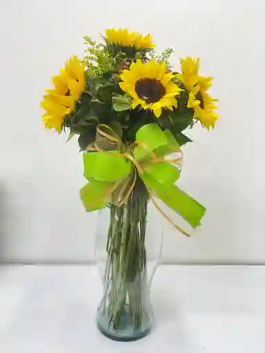 Girasoles En Jarron