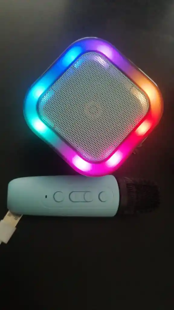 Mini Parlante Con Microfono Karaoke Para Niños