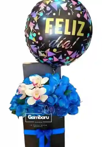 Flores Rosas Azules En Caja
