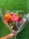 Ramo Arcoíris De Gerberas