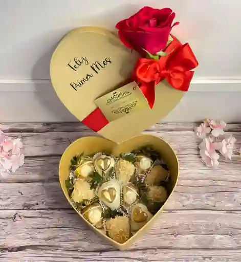 Caja Corazon Con Fresas