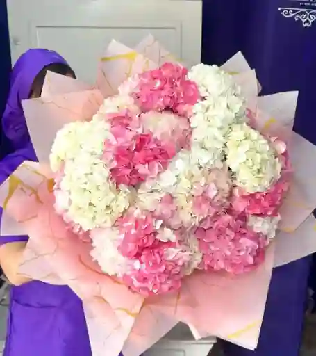 Ramo Gigante De Hortensias