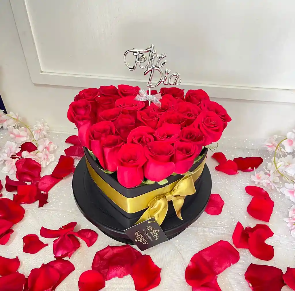 Corazón De Lujo Mini Con Rosas Y Topper Con Mensaje