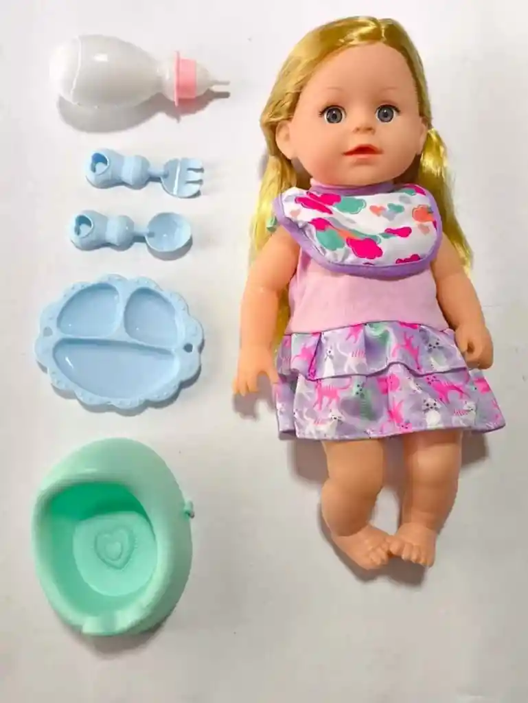 Muñeca Con Sonidos Toma Tetero Hace Pipi Juguete