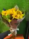 Ramo Brilla Con Girasoles