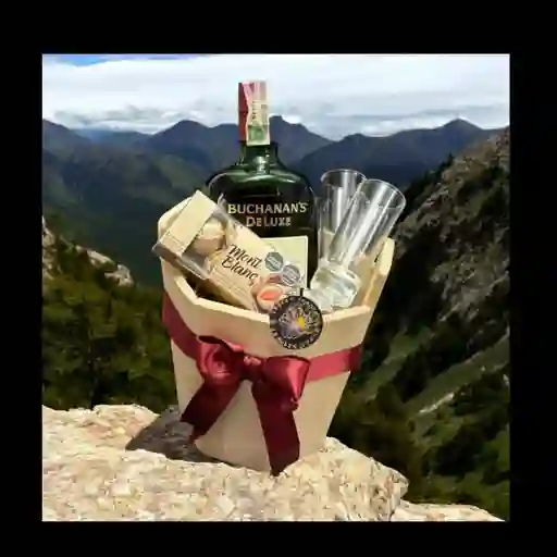 Detalle Ancheta Caja Deluxe De Whisky Y Chocolates