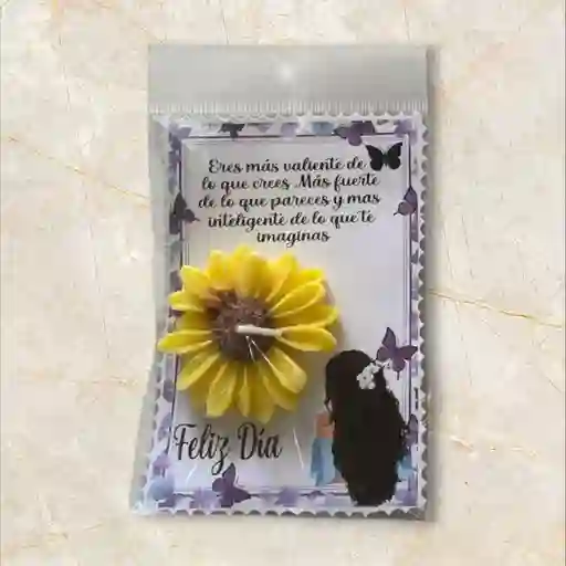 Vela Margarita Amarilla Feliz Día