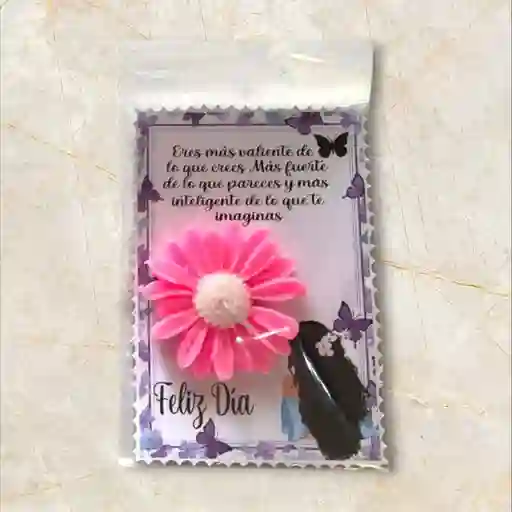Vela Margarita Fucsia Feliz Día