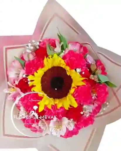 Flores Fucsia Surtidas