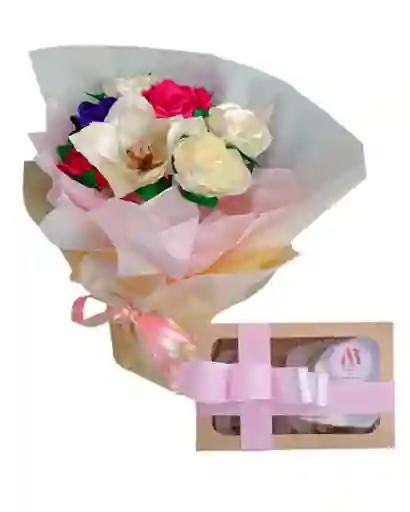 Rosas Y Lirio Con Chocolates Unicornio
