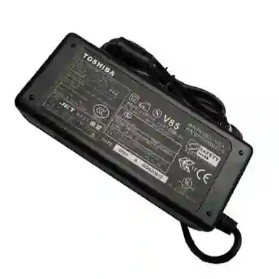 Cargador Toshiba De 15v 3a