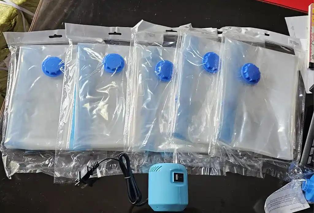 5 Bolsas Al Vacío 100x70 Cm Bomba Eléctrica Ahorra Espacio