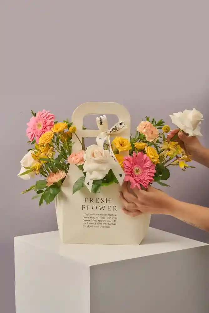 Flores Tonos Amarillos ''bolso Cálida Aurora''